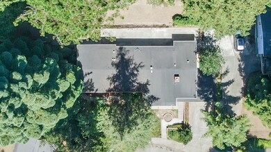 1522 Charles Avenue-203