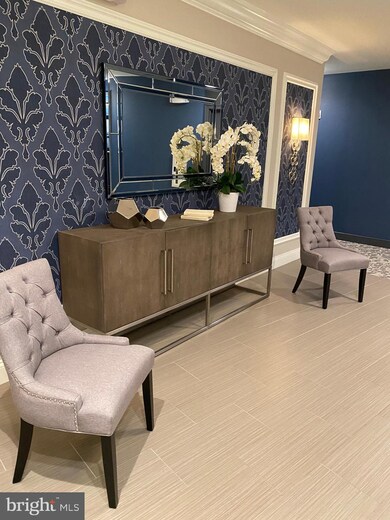 Enclave unit 201, Fairfax, VA 22031 - photo 2