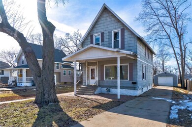 1037 Oakland Rd NE