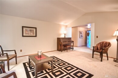 21007 Pioneer Way, Edmonds, WA 98026 - photo 5