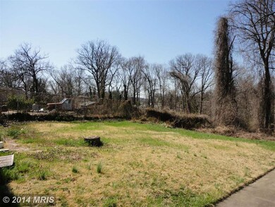 7713 Emerson Rd, Hyattsville, MD 20784 - photo 6