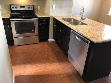 638 Heidrich St unit 31, Houston, TX 77018 - photo 3