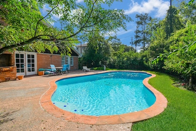 1825 Viking Dr, Houston, TX 77018 - photo 3