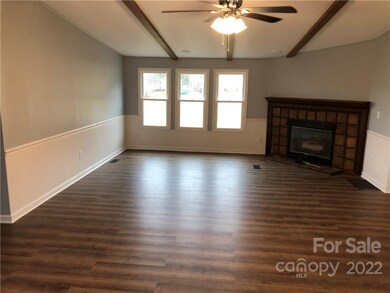 8401 McIlwaine Rd, Huntersville, NC 28078 - photo 6