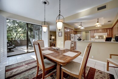 65 Litchfield Ln, Houston, TX 77024 - photo 4