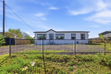 848 Railyard Dr, Kyle, TX 78640 - photo 4