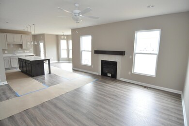[L7119_z06]family_room2