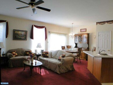 70 Wheatsheaff Ln, Perkasie, PA 18944 - photo 6