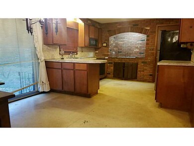 15 Lazywood Ln, Warwick, RI 02889 - photo 4