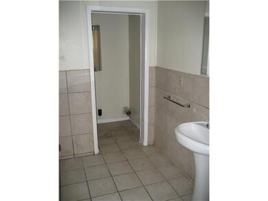 3705 Laguna Dr, Columbus, OH 43232 - photo 6