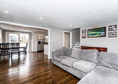 39 Graymore Rd, Waltham, MA 02451 - photo 7