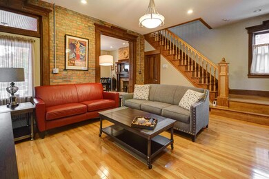 320 w 3rd-18
