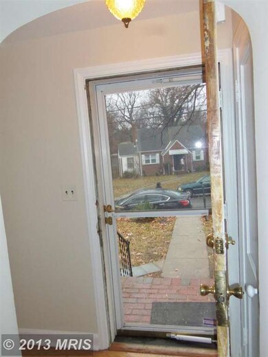 6713 Conway Ave, Takoma Park, MD 20912 - photo 2