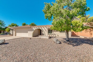 7142 S La Rosa Dr, Tempe, AZ 85283 - photo 2