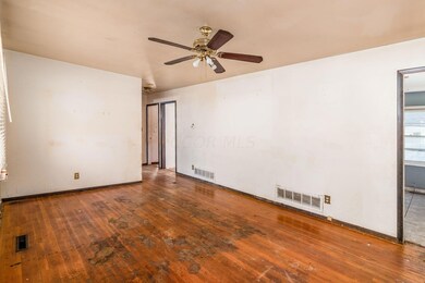 4577 Rodney Rd, Columbus, OH 43227 - photo 6