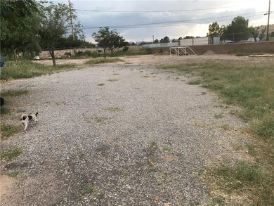 8152 Lomita Dr, El Paso, TX 79907 - photo 5