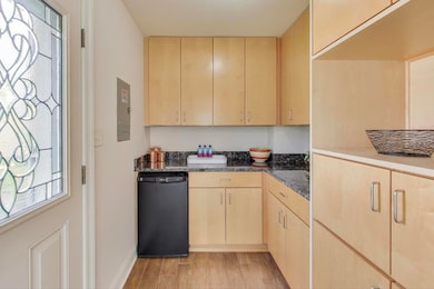 404 Tracy Terrace, Des Plaines, IL 60016 - photo 7