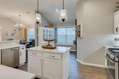 light & bright kitchen