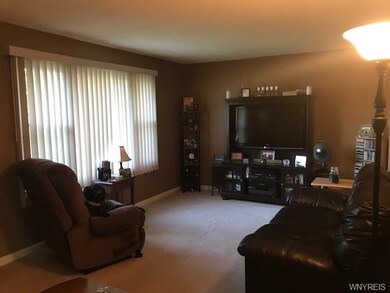 1352 Moll St, North Tonawanda, NY 14120 - photo 5