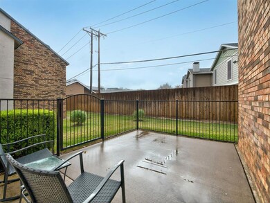 835 W Harwood Rd unit E, Hurst, TX 76054 - photo 5