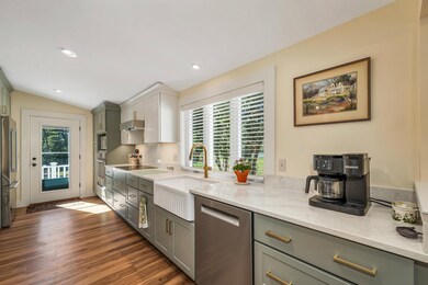 8 Pine Hill Rd, Wolfeboro, NH 03894 - photo 3