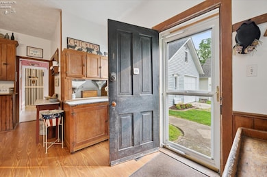 569 Victory Ln, Put In Bay, OH 43456 - photo 6