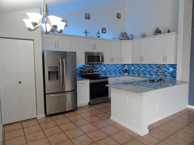 1080 Summit Trail Cir unit B, West Palm Beach, FL 33415 - photo 5