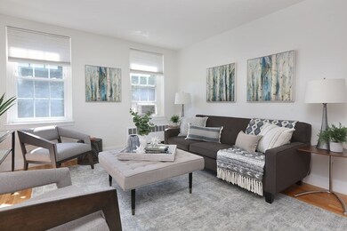 7 Lanark Rd unit 3, Brookline, MA 02445 - photo 2