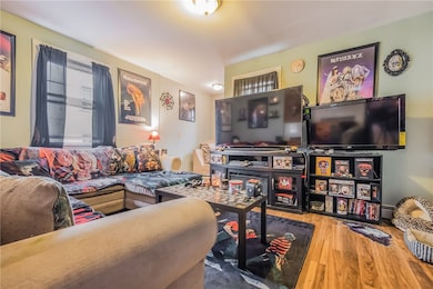 136 Almy St, Providence, RI 02909 - photo 7