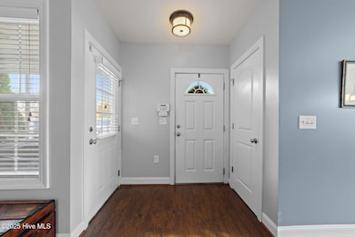 1921 Covengton Way unit 101, Greenville, NC 27858 - photo 3