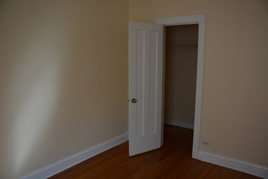 6318 N Mozart St unit 3R, Chicago, IL 60659 - photo 7