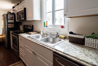 1322 Olivia Street-17