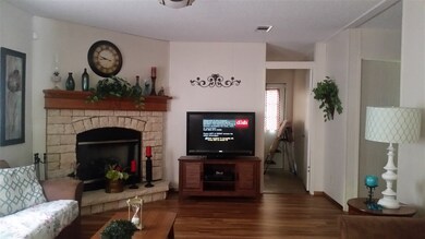 1412 Broken Bow Ct, Perry, FL 32347 - photo 6