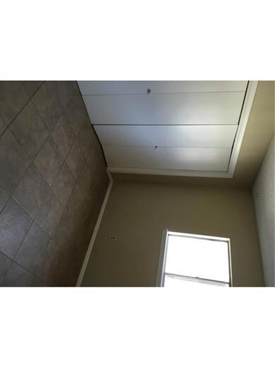 10554 Kinross Ave unit b, El Paso, TX 79925 - photo 6