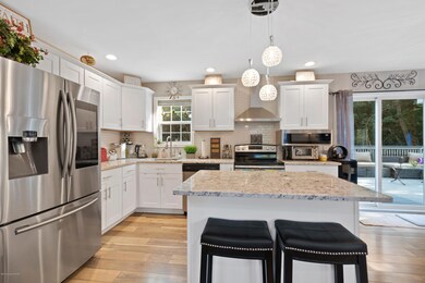 186 Island Dr, Long Pond, PA 18334 - photo 7