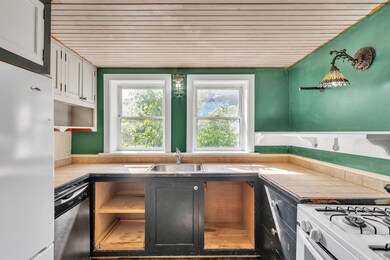 235 Union St, Northfield, VT 05663 - photo 6