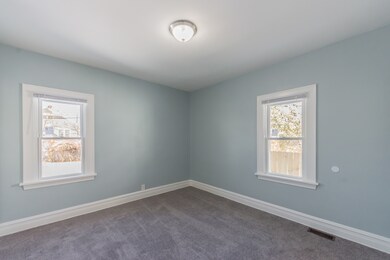 112 N Elmwood Ave, Waukegan, IL 60085 - photo 6