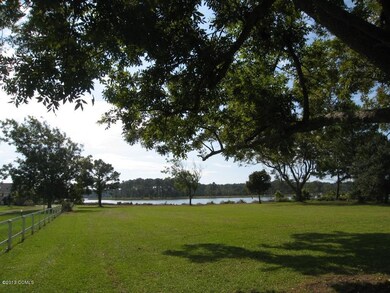 152 Steep Point Rd, Beaufort, NC 28516 - photo 2