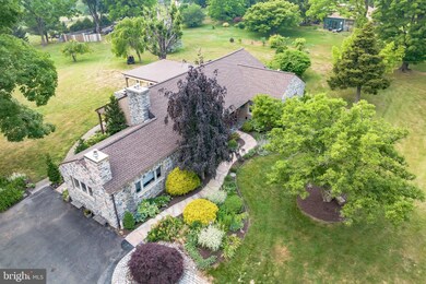 69 Skyline Dr, Glen Mills, PA 19342 - photo 3