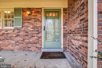 12314 Myterra Way, Herndon, VA 20171 - photo 4