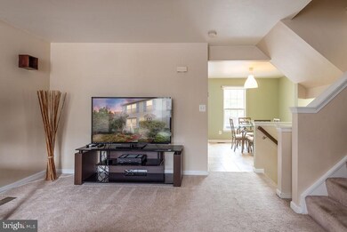 9013 Falcon Glen Ct, Bristow, VA 20136 - photo 6