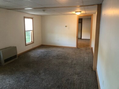 294 E Main St unit 1, East Brookfield, MA 01515 - photo 2