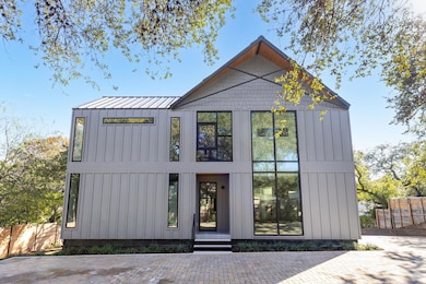 1603 Chelsea Ln unit 1, Austin, TX 78704 - photo 2