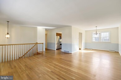 3867 Cameron St, Dumfries, VA 22026 - photo 7