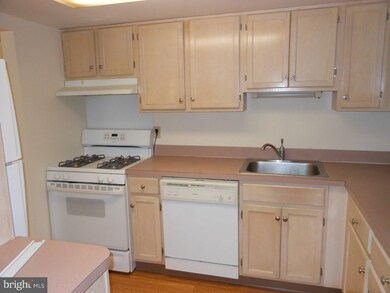 45 Old Forge Crossing, Devon, PA 19333 - photo 5