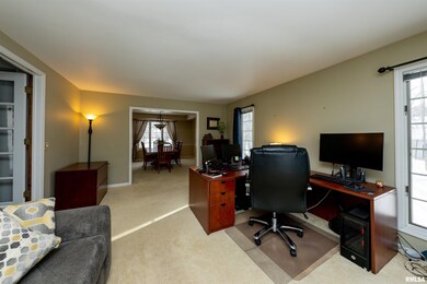 12212 N Wake Robin Way, Dunlap, IL 61525 - photo 3