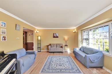 9 Dexter Rd, East Brunswick, NJ 08816 - photo 5