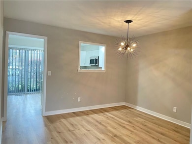 407 W 104th St unit A, Kansas City, MO 64114 - photo 7