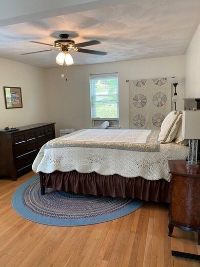 2 Warner Ln unit 2, Westminster, MA 01473 - photo 3