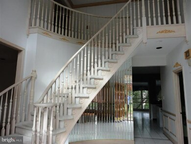 204 Summit Rd, Mount Laurel, NJ 08054 - photo 2